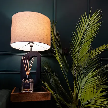 L'elegant, Au Coeur De La