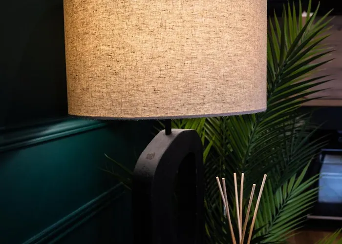 L'elegant, Au Coeur De La